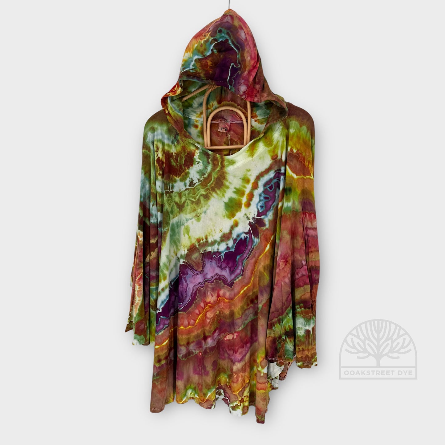 Rainbow Daze Short Cape | One Size