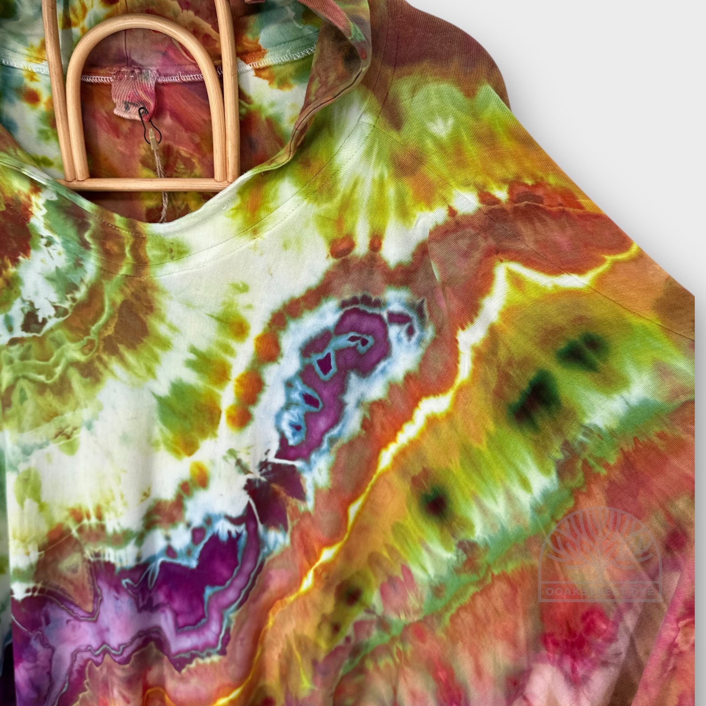 Rainbow Daze Short Cape | One Size